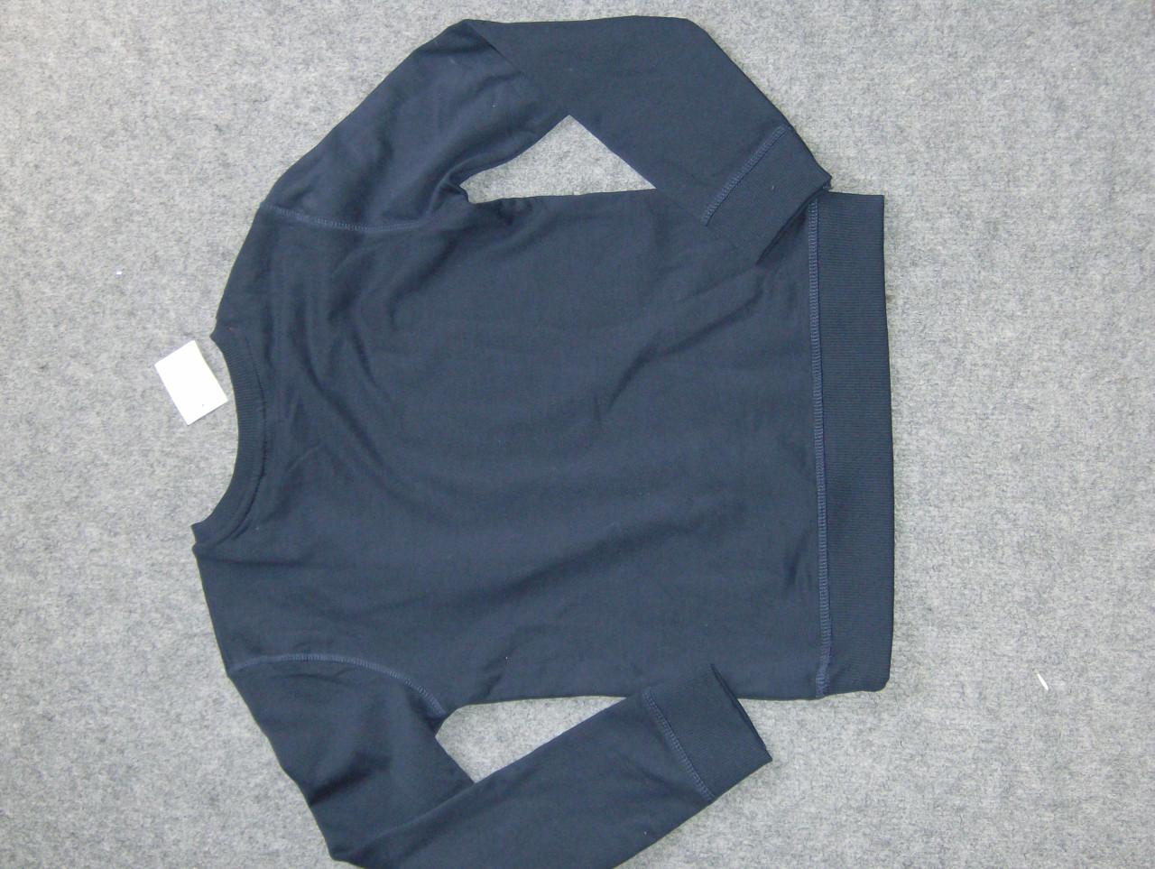 Jongens sweater 122 Nieuw.