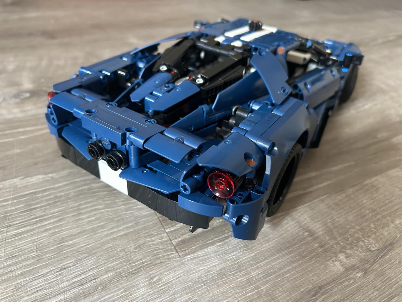Lego Icons 42154 - Ford GT