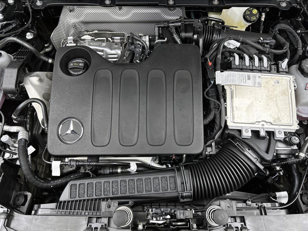 Mercedes-Benz Glb 180 business solution amg 7p. | premium pakket | nightpak