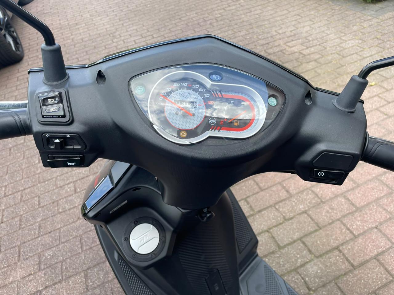 Te koop mooie scooter!