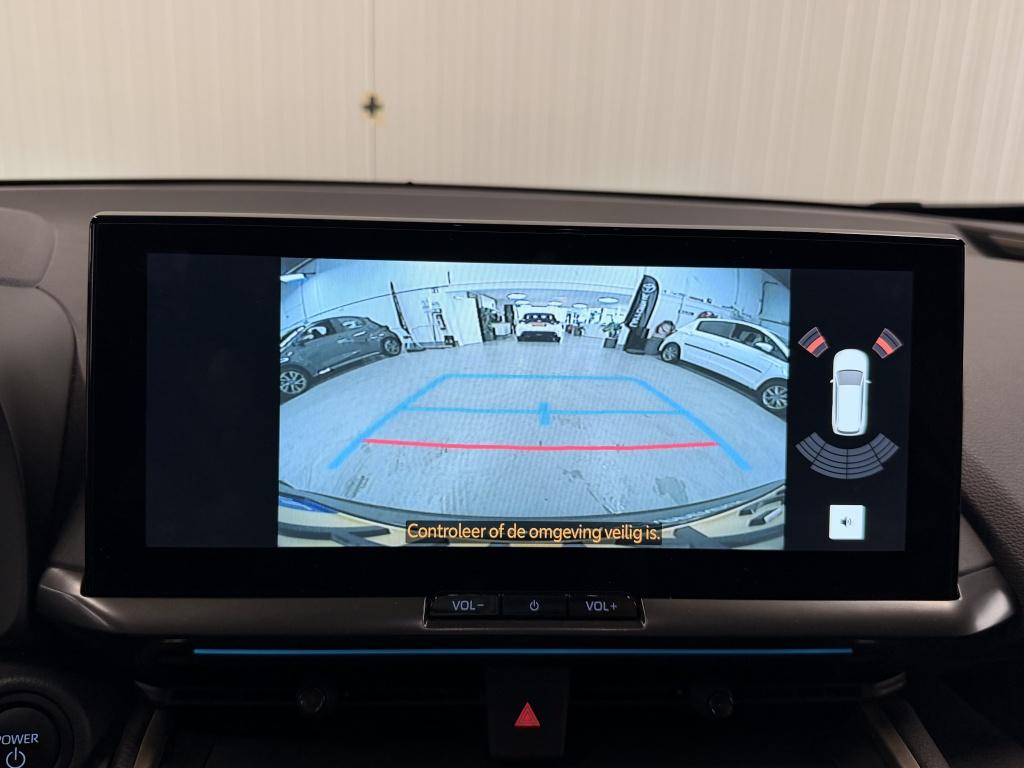 Toyota C-hr 2.0 phev 220 executive