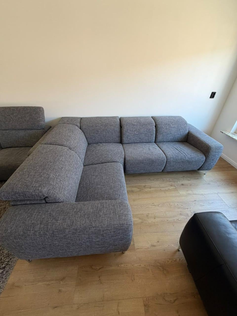 Te koop mooie Linkse hoekbank en lederen club seat.