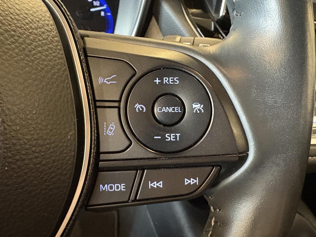 Toyota Corolla Touring Sports 2.0 hybrid first ed.