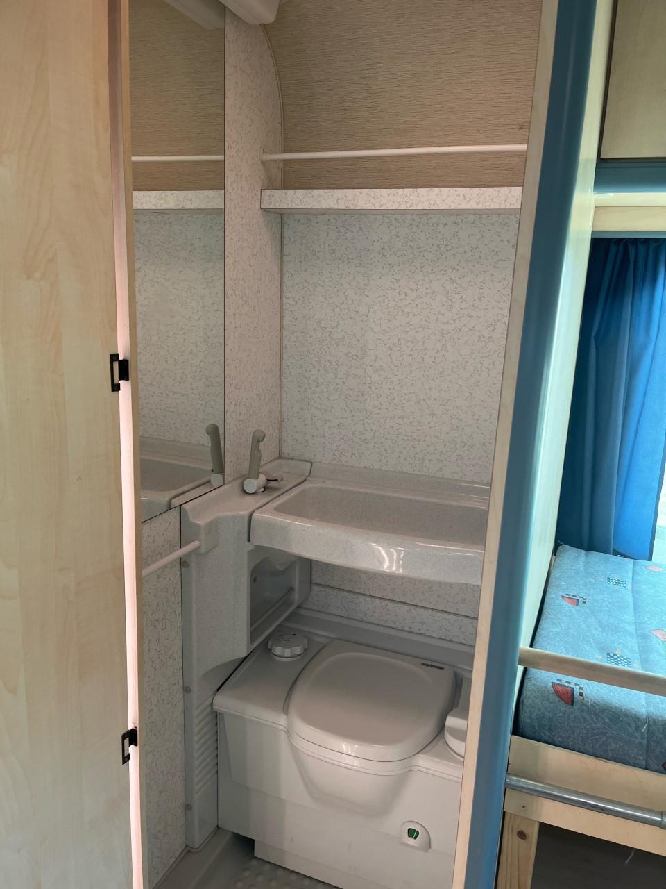 Adria Unica A 390 DS – 1999 – compleet en goed uitgerust
