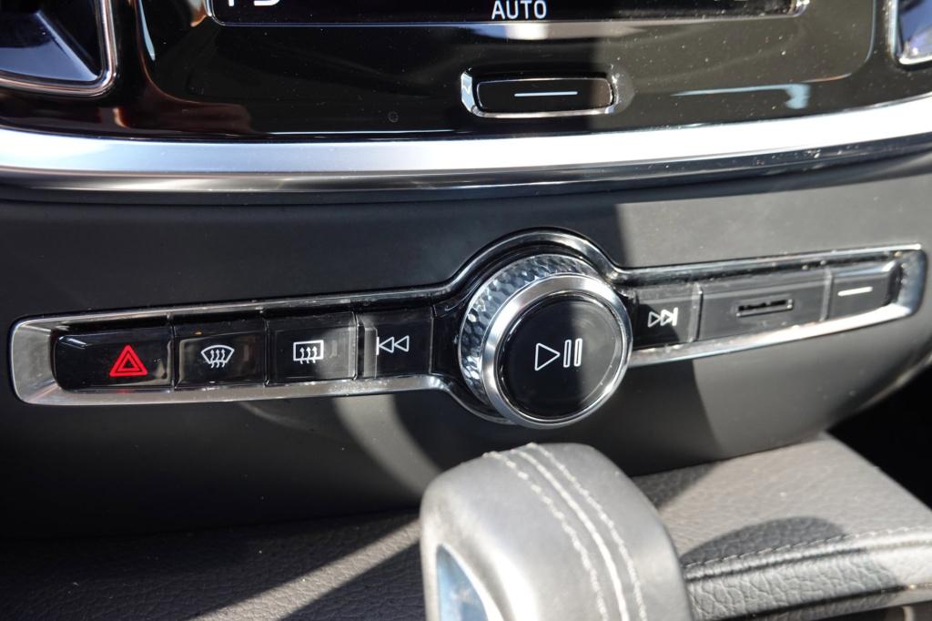 Volvo V60 2.0 t6 recharge awd business pro