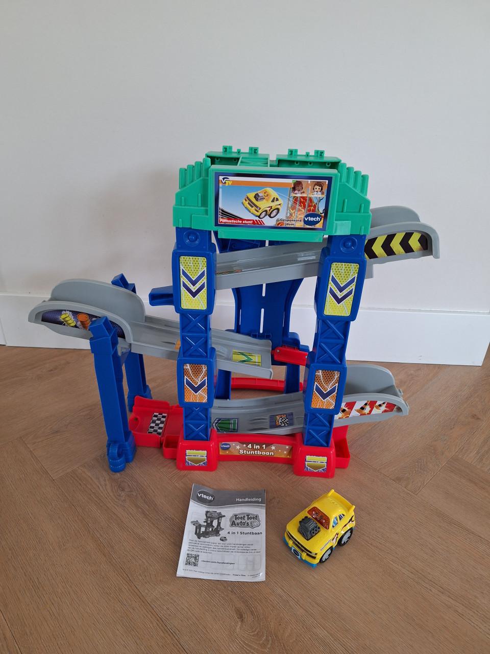 VTech Toet Toet Auto's 4-in-1 stuntbaan