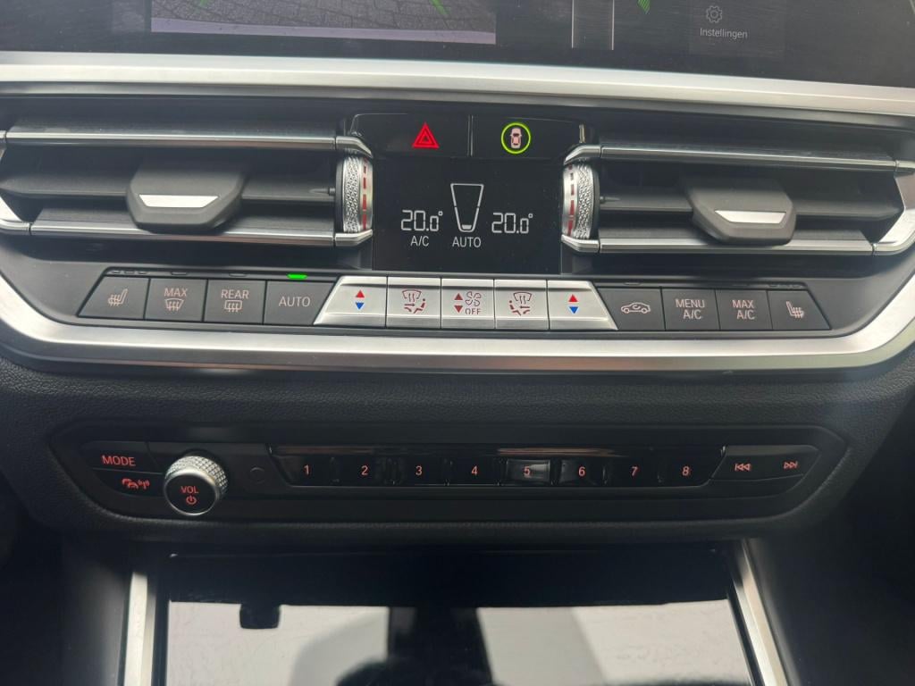 BMW 3-serie touring 320e business edition plus