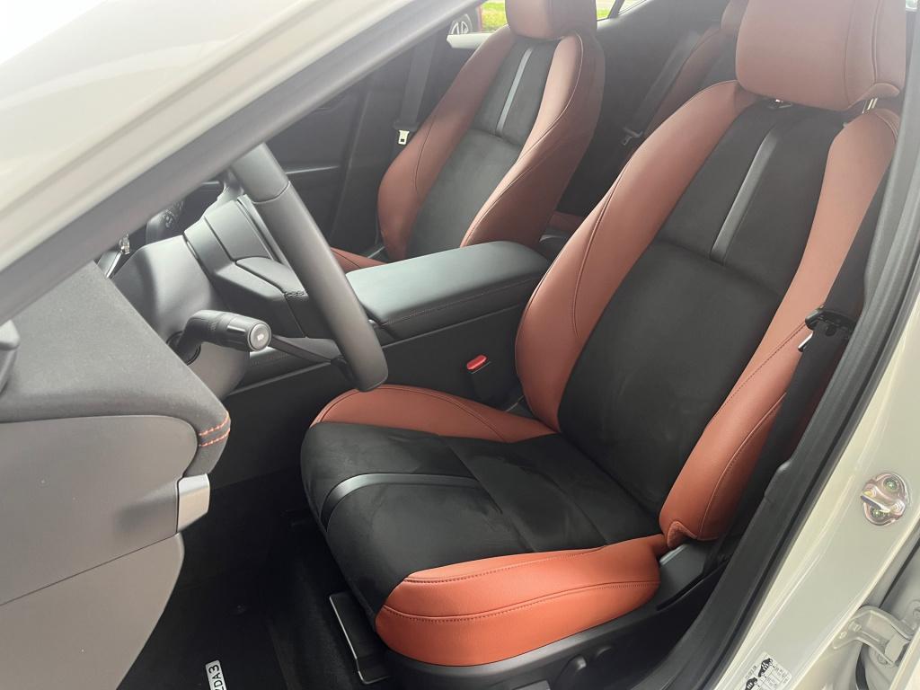 Mazda 3 2.0 e-skyactiv-x m hybrid 186 nagisa|rijklaar