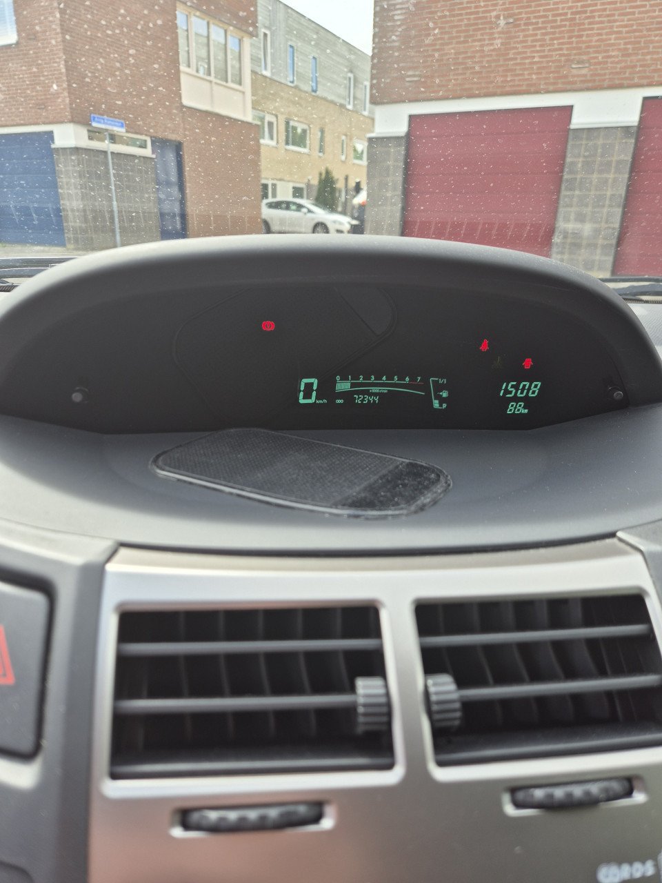 Toyota Yaris 1.0 VVTi Acces 5 deurs Airco