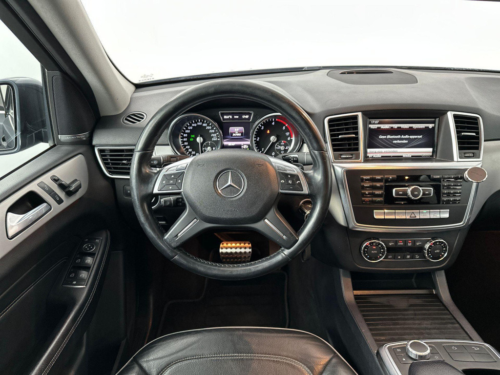 Mercedes-Benz ML-klasse 250 bluetec lederen led h&k