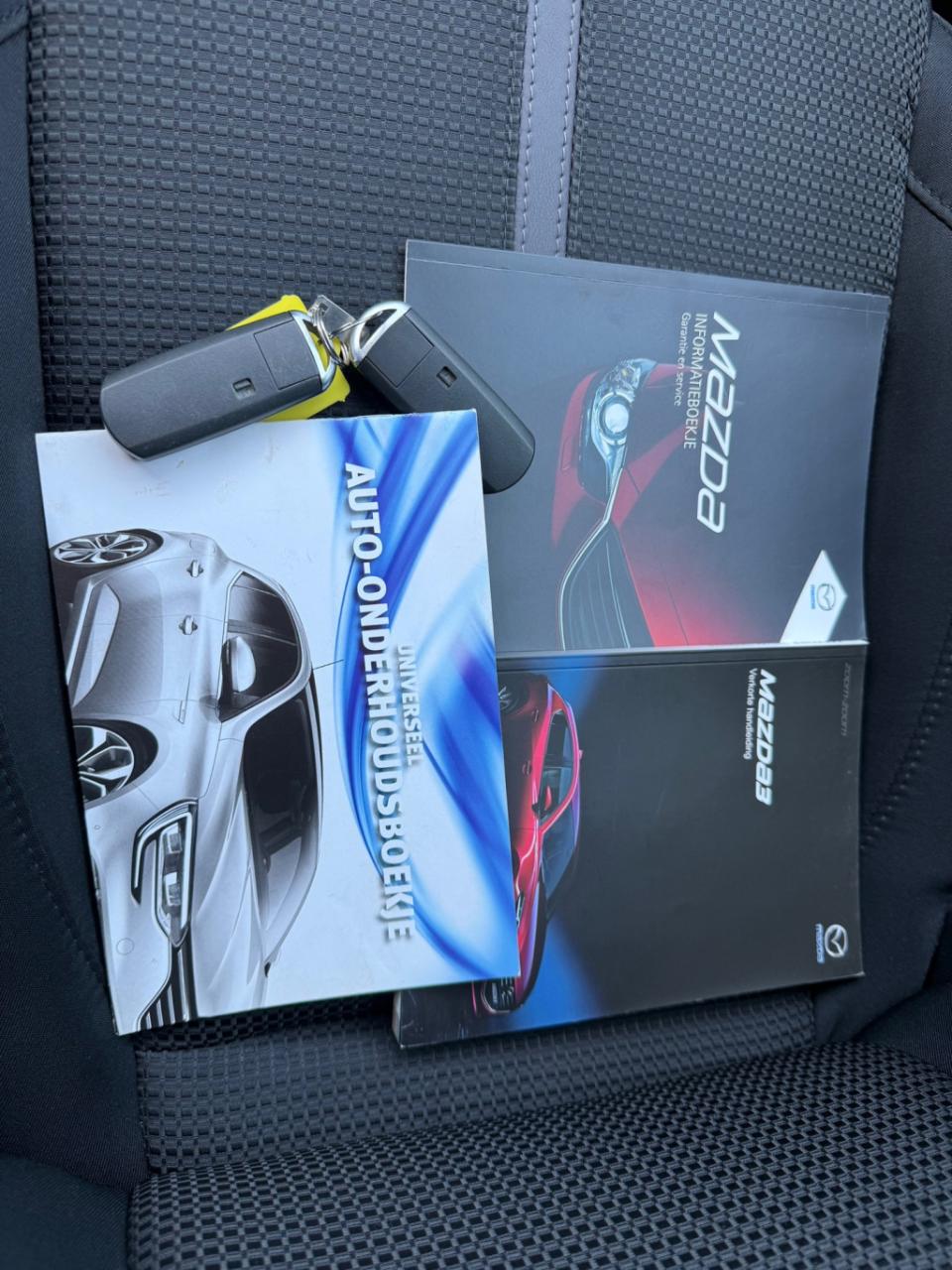 Mazda 3 2.0 skyactiv-g 120 skylease+