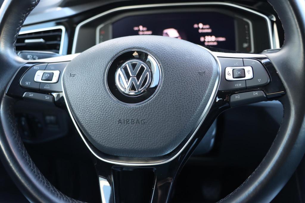 Volkswagen Polo 1.0 tsi highline business r 95pk