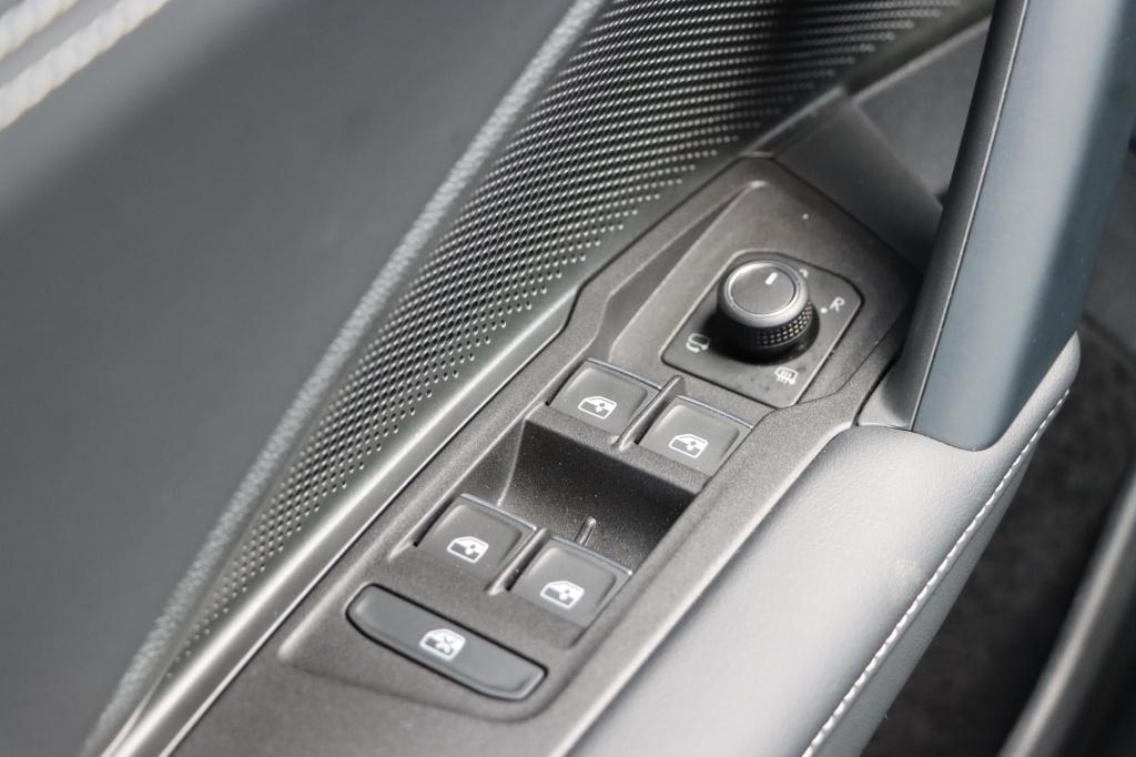 Volkswagen Tiguan 1.5 etsi life edition 150pk dsg7