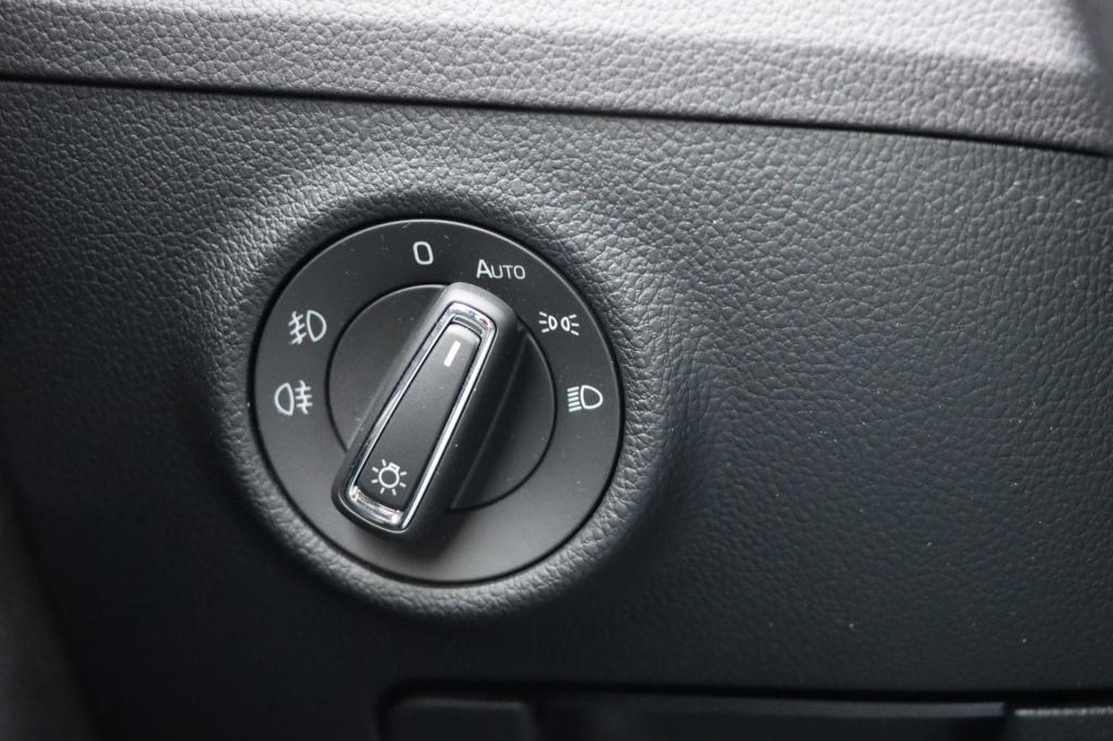 Skoda Superb combi 1.4 tsi iv sportline 218pk dsg6