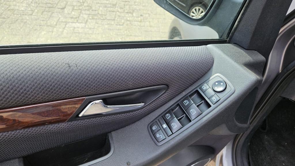 Mercedes-Benz A-Klasse 180 business class avantgarde