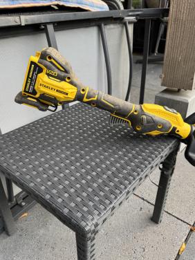 Stanley fatmax grastrimmer zonder accu en oplader