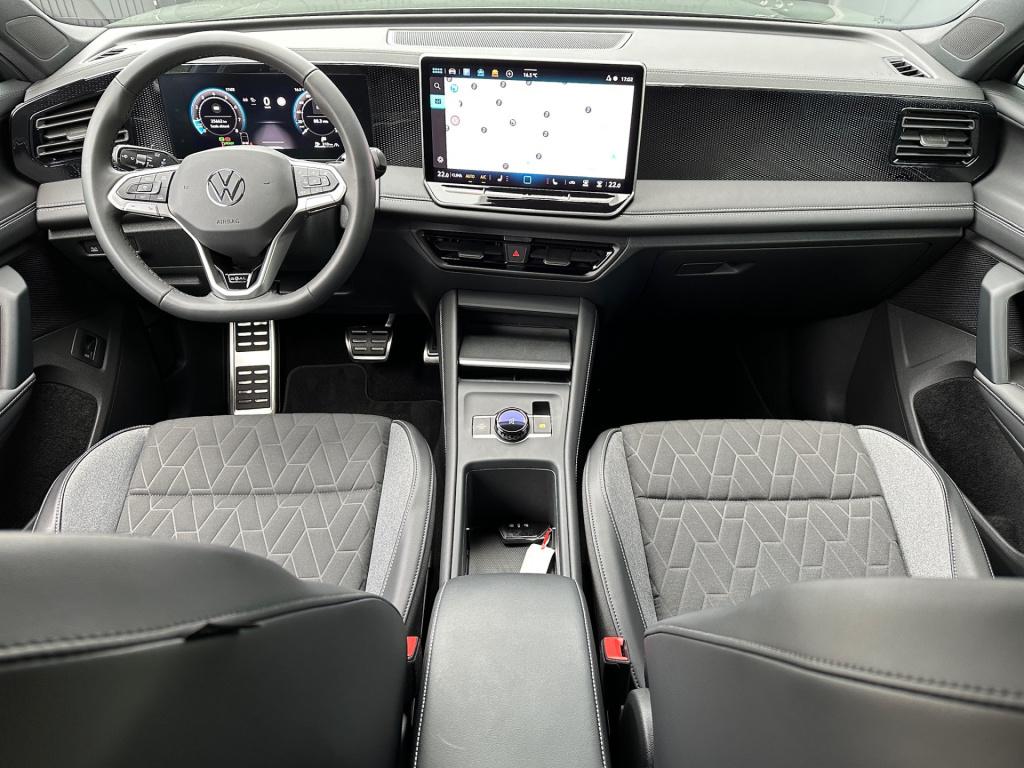 Volkswagen Tiguan 1.5 etsi 150pk dsg goal | trekhaak | 360 camera | iq ligh