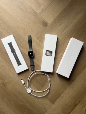 Apple Watch series 9 41mm GPS