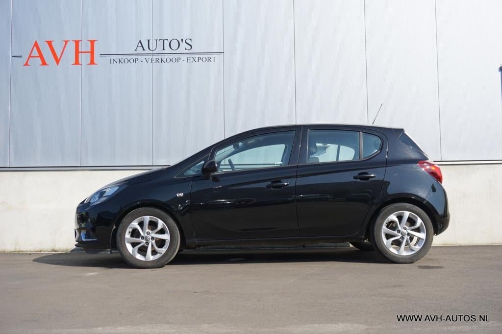 Opel Corsa 1.4 online edition