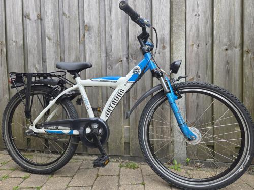 Batavus Snake 24 inch met 3 versnellingen