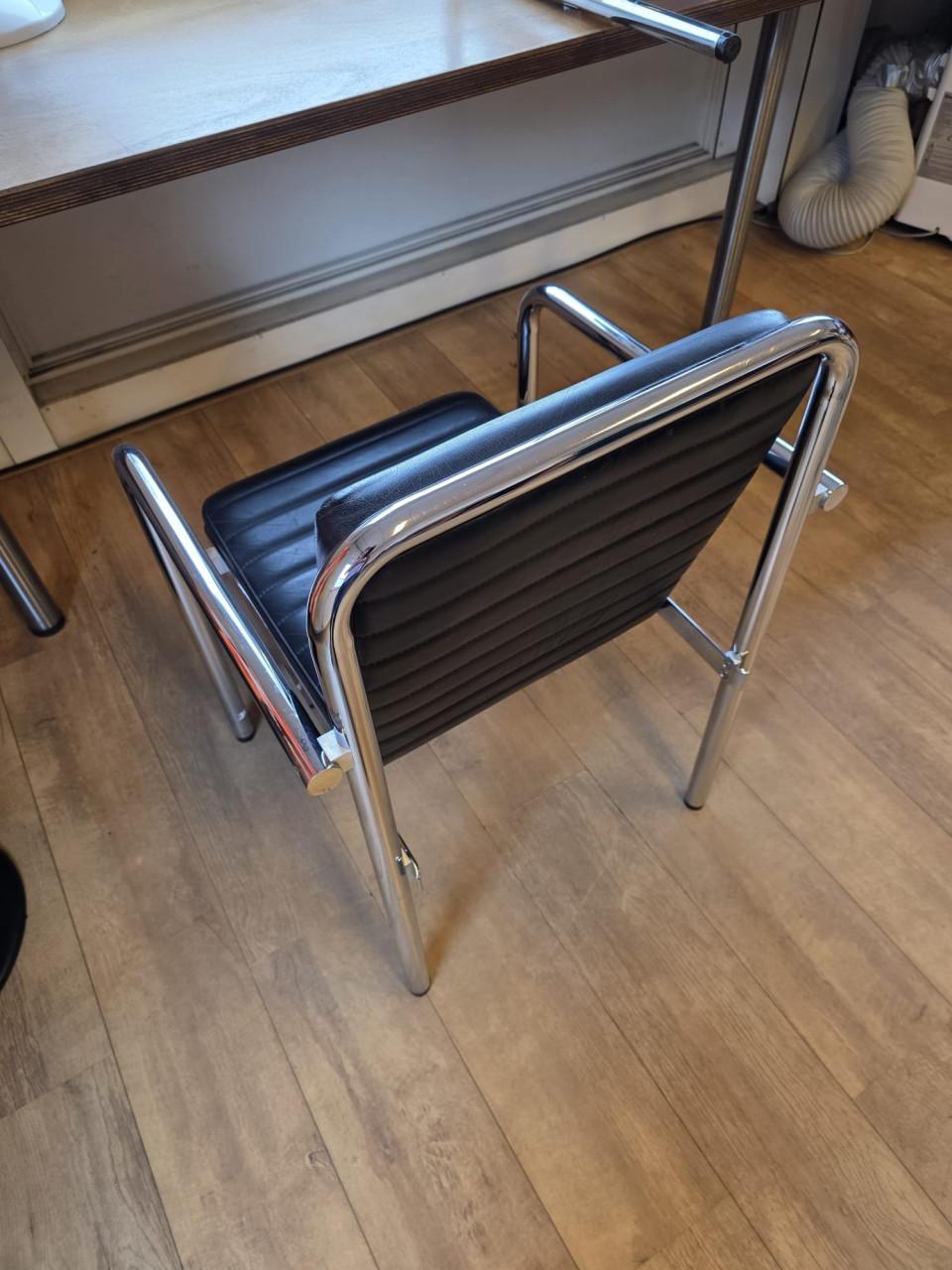 Alan Zoeftig | Design Vintage Buisframe Stoelen Jaren 70
