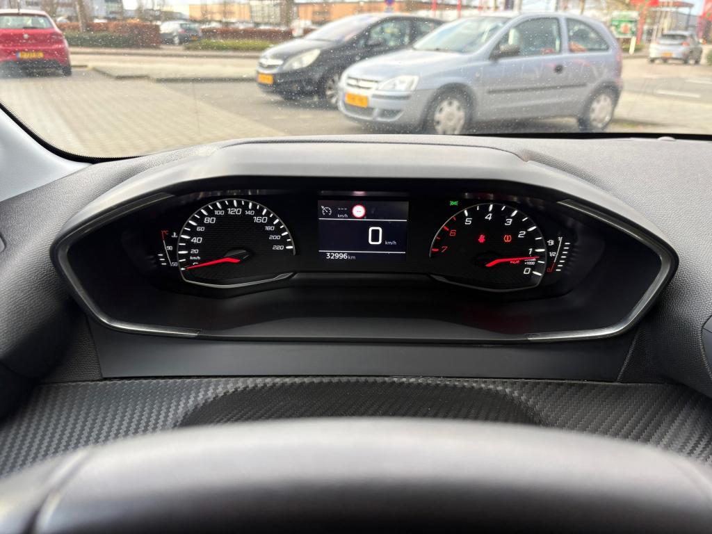 Peugeot 208 1.2 puretech active