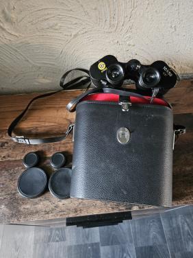 Crest verrekijker 10x50 met draagriem en leren koker