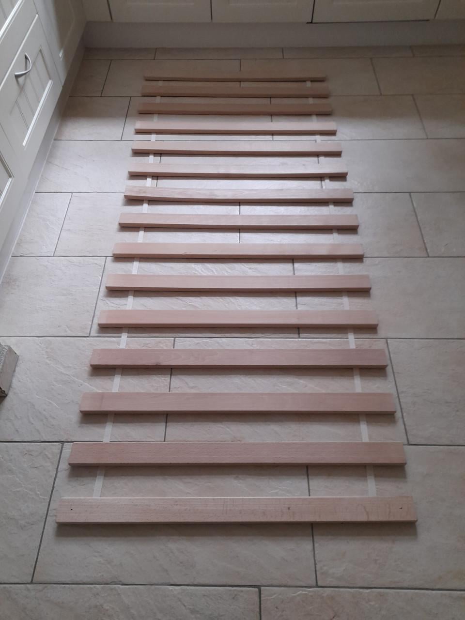 Stevige rol - Lattenbodem 90 x 200 (z.g.a.n.)