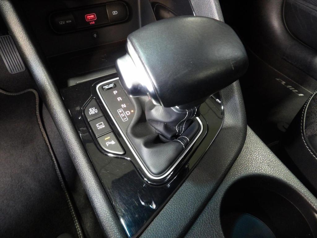 Kia Niro 1.6 gdi phev 141pk dct6 dynamicline