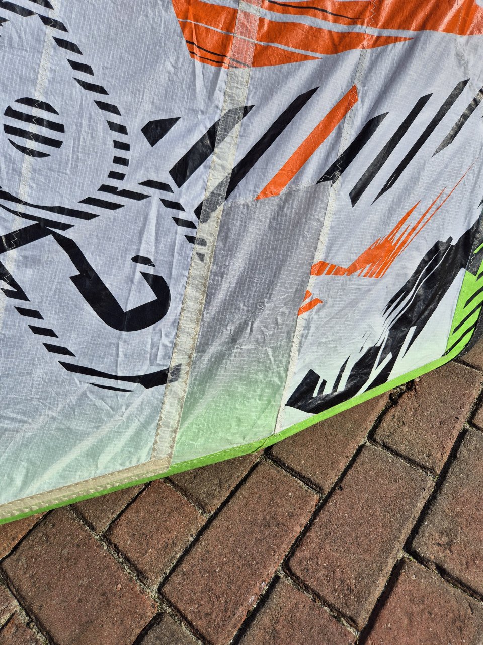 3x Gaastra kite (7/ 9/ 11 m2) + GA bar