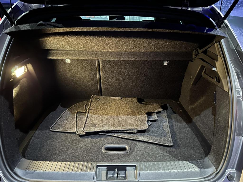 Renault Captur 1.3 mild hybrid 160 techno*camera*stuur&stoelverwaring*acc