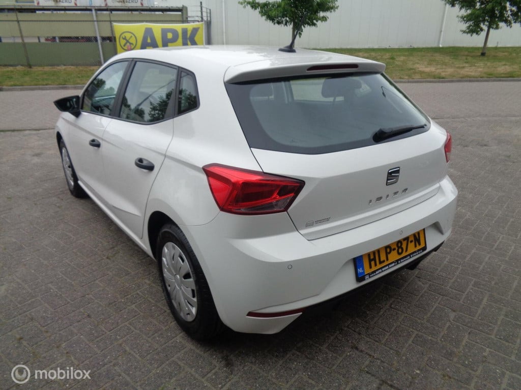 Seat Ibiza 1.0 mpi reference/airco/cruise controle/pdc/carplay/1st eig/slec