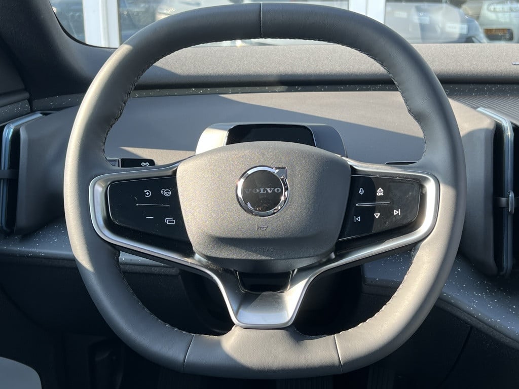 Volvo Ex30 twin performance awd ultra | nieuwprijs € 55.800 |