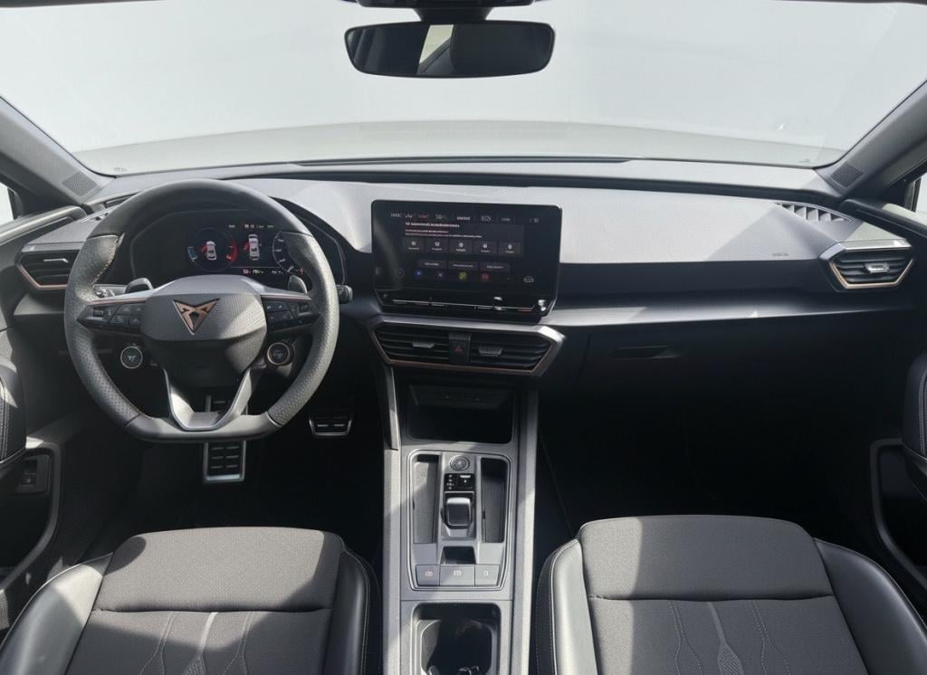 Cupra Leon Sportstourer 1.4 e-hybrid vz adrenaline
