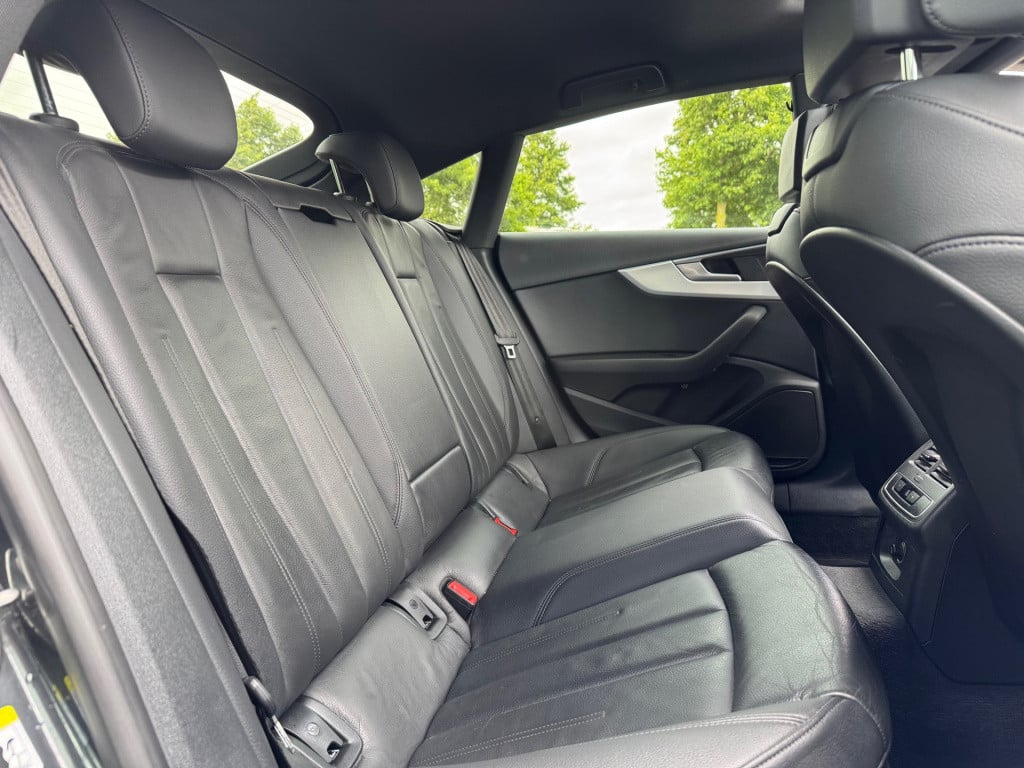 Audi A5 sportback 40 tfsi * panoramadak * virtual cockpit * 360 camera