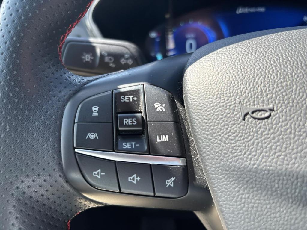 Ford Kuga phev 225pk st-line x,winterpakket , carplay , adaptive cc