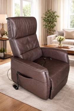 Zeer degelijke sta op fauteuil