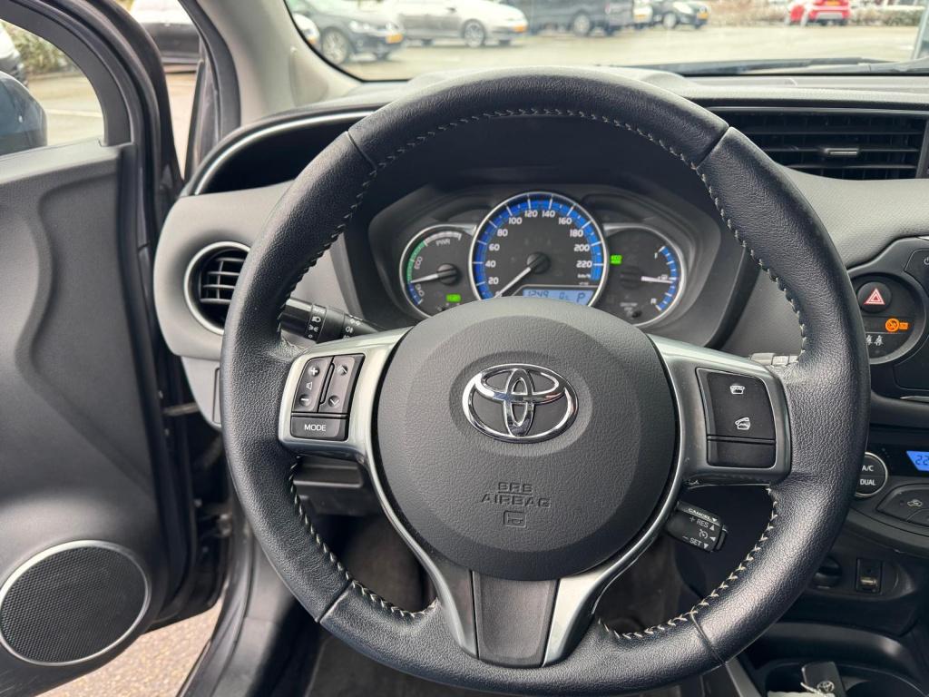 Toyota Yaris 1.5 hybrid aspiration