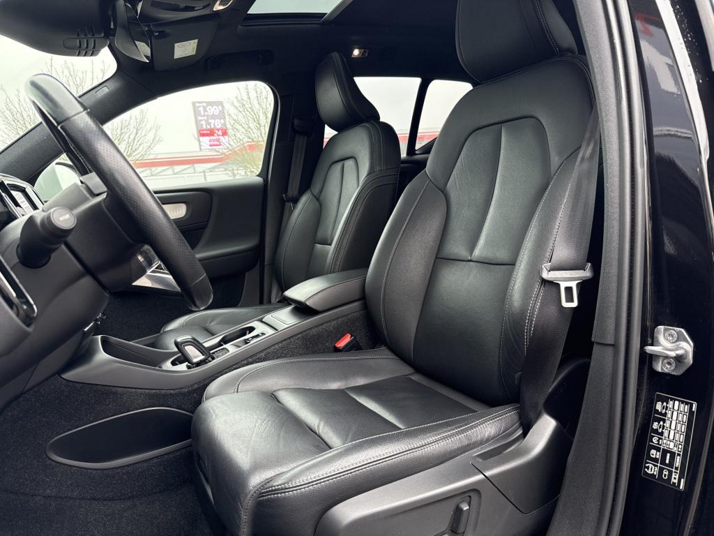 Volvo XC40 2.0 t5 awd intro edition | nl-auto | pano | stoelverw. | acc