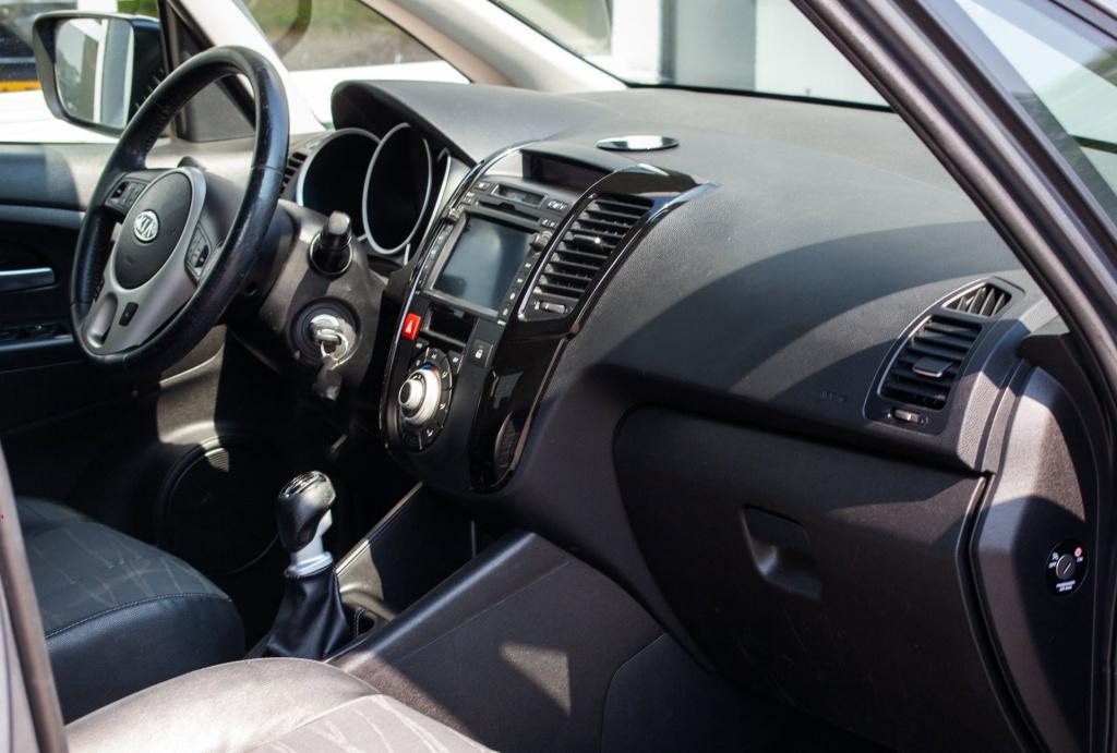Kia Venga 1.4 cvvt x-ecutive