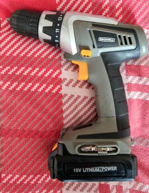 Te koop aangeboden Accu schroef / boormachine