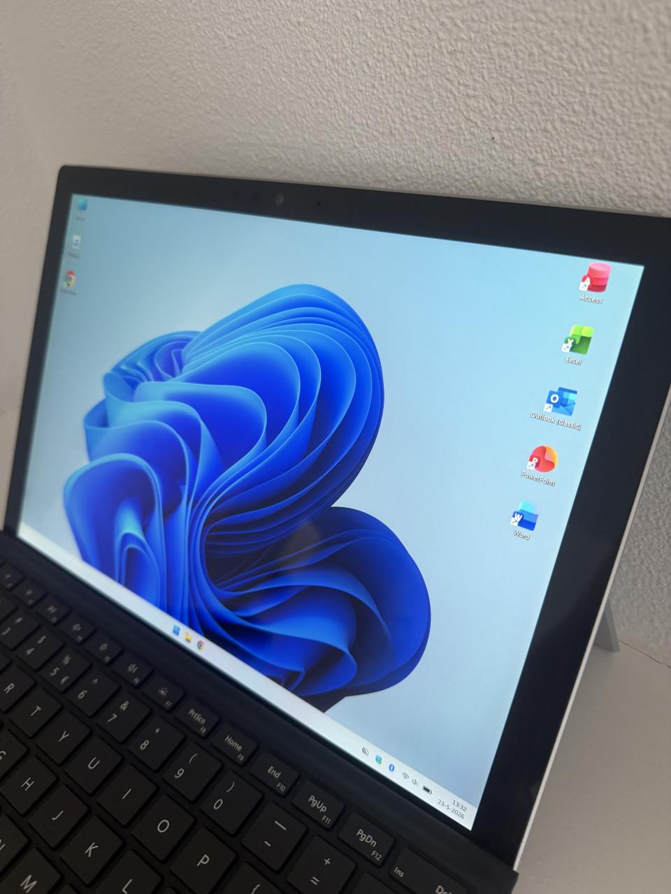 Nette Microsoft Surface Pro