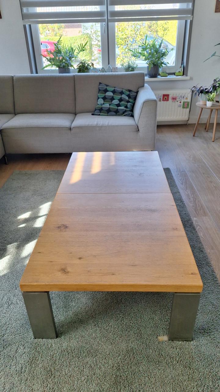 Eetkamertafel + 6 stoelen (en eventueel 2 salontafels)