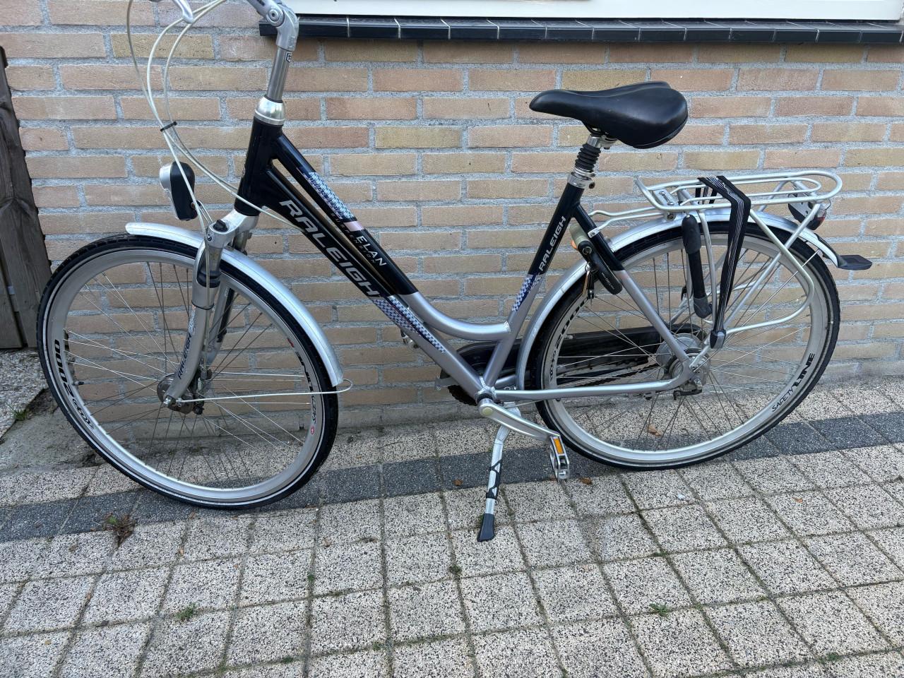 Opknapfiets/ stationsfiets