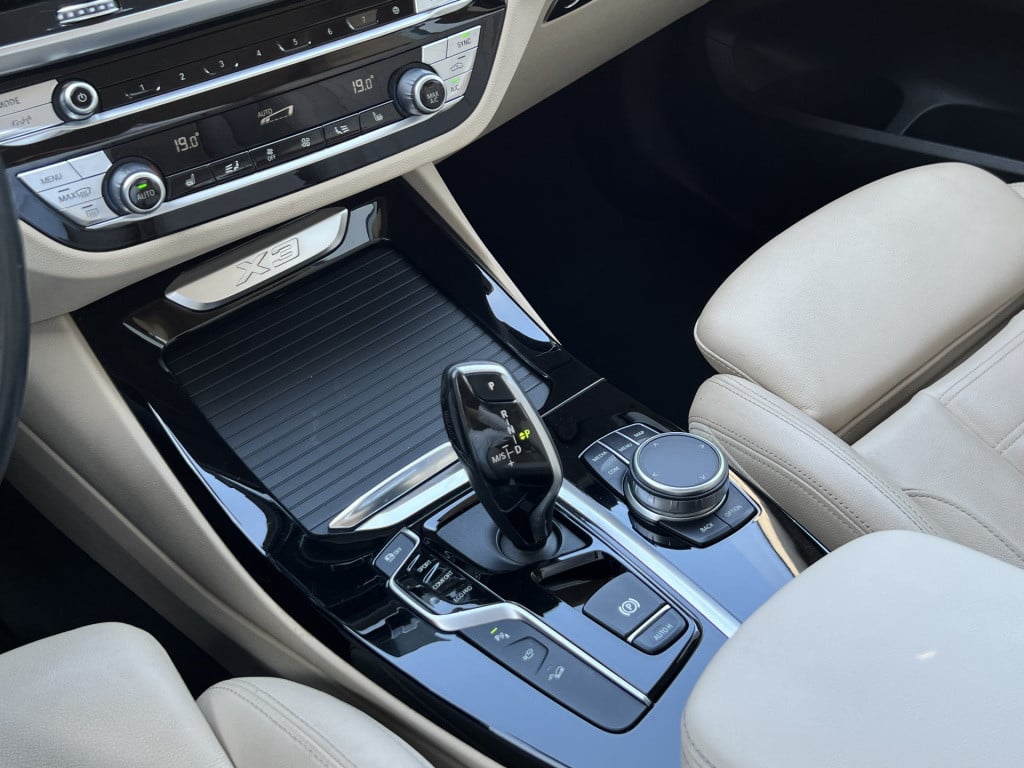 BMW X3 xdrive20i high executive edition | trekhaak | vol opties
