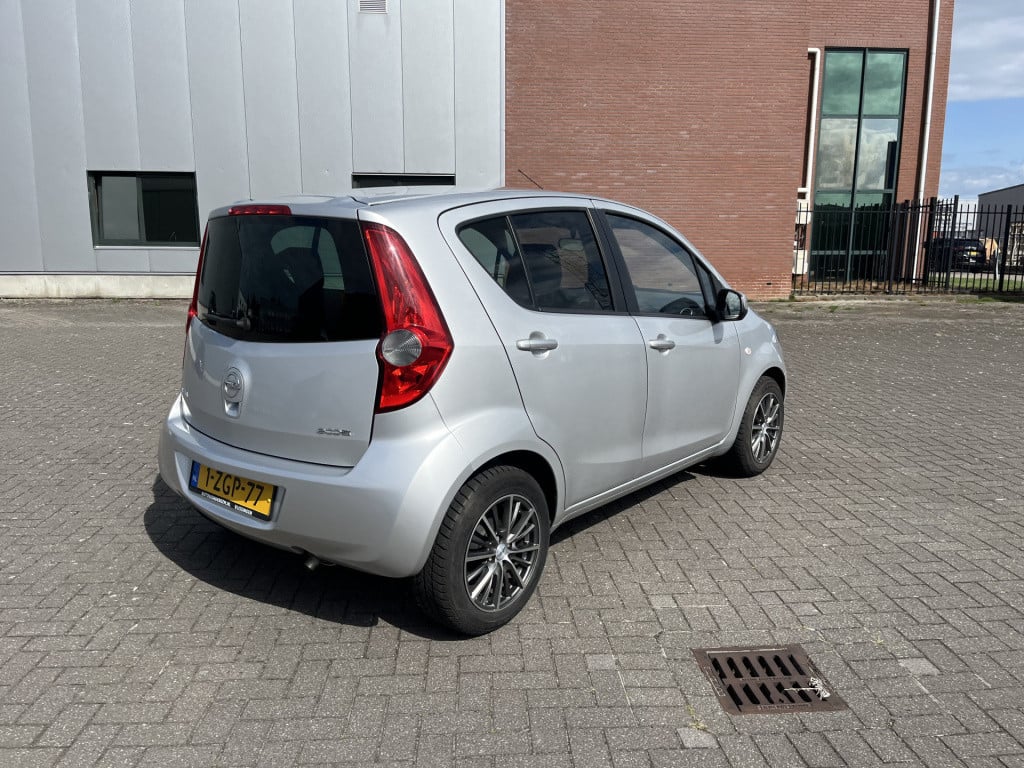 Opel Agila 1.0 berlin 5 drs 45 dkm airco nl l.m.v.