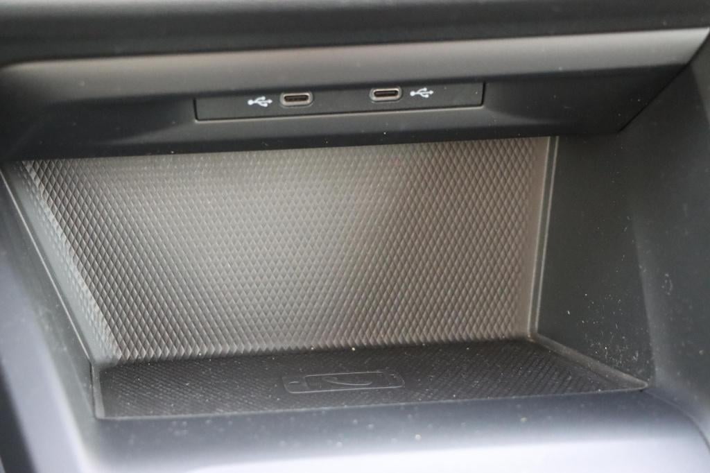 Volkswagen Golf 1.5 tsi life 130pk