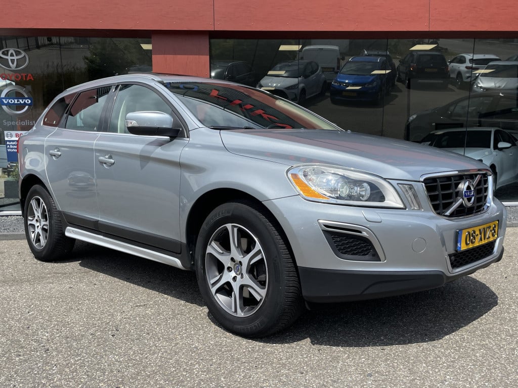 Volvo XC60 2.0 t5 summum plus line automaat | leer | pano | xenon | 18'' lm