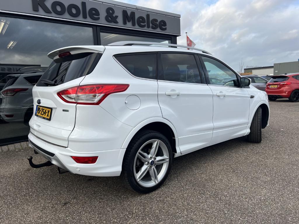 Ford Kuga 1.6 ecoboost 150pk 2wd titanum plus , trekhaak