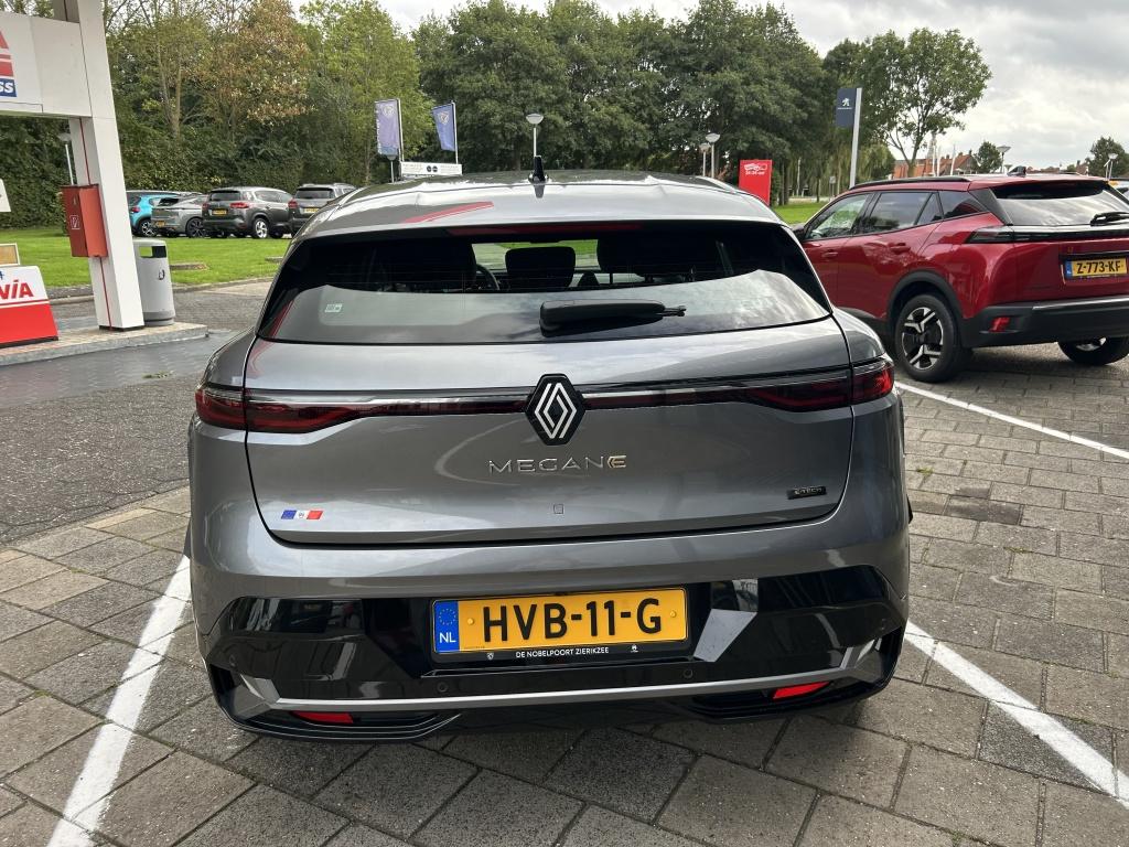 Renault Megane E-tech 60kwh 130pk comfort range evolution